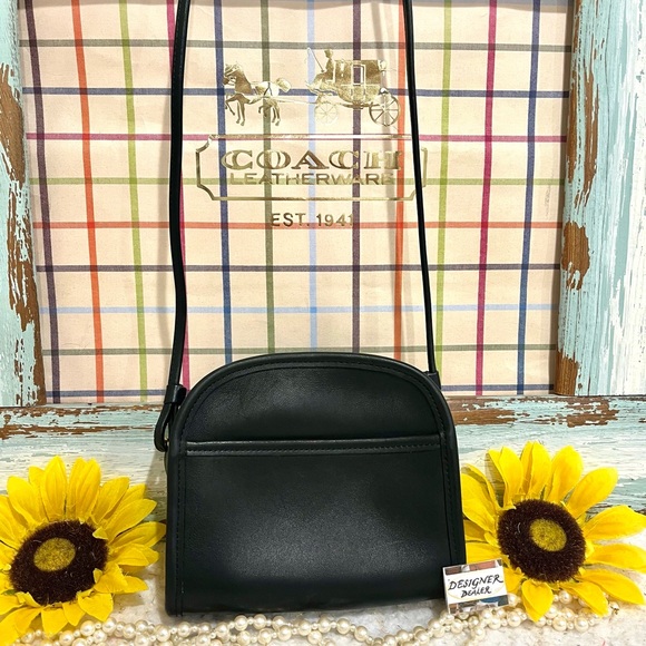Authentic COACH Vintage Abbie Small Black Leather Crossbody 9017 EUC! - Picture 3 of 14